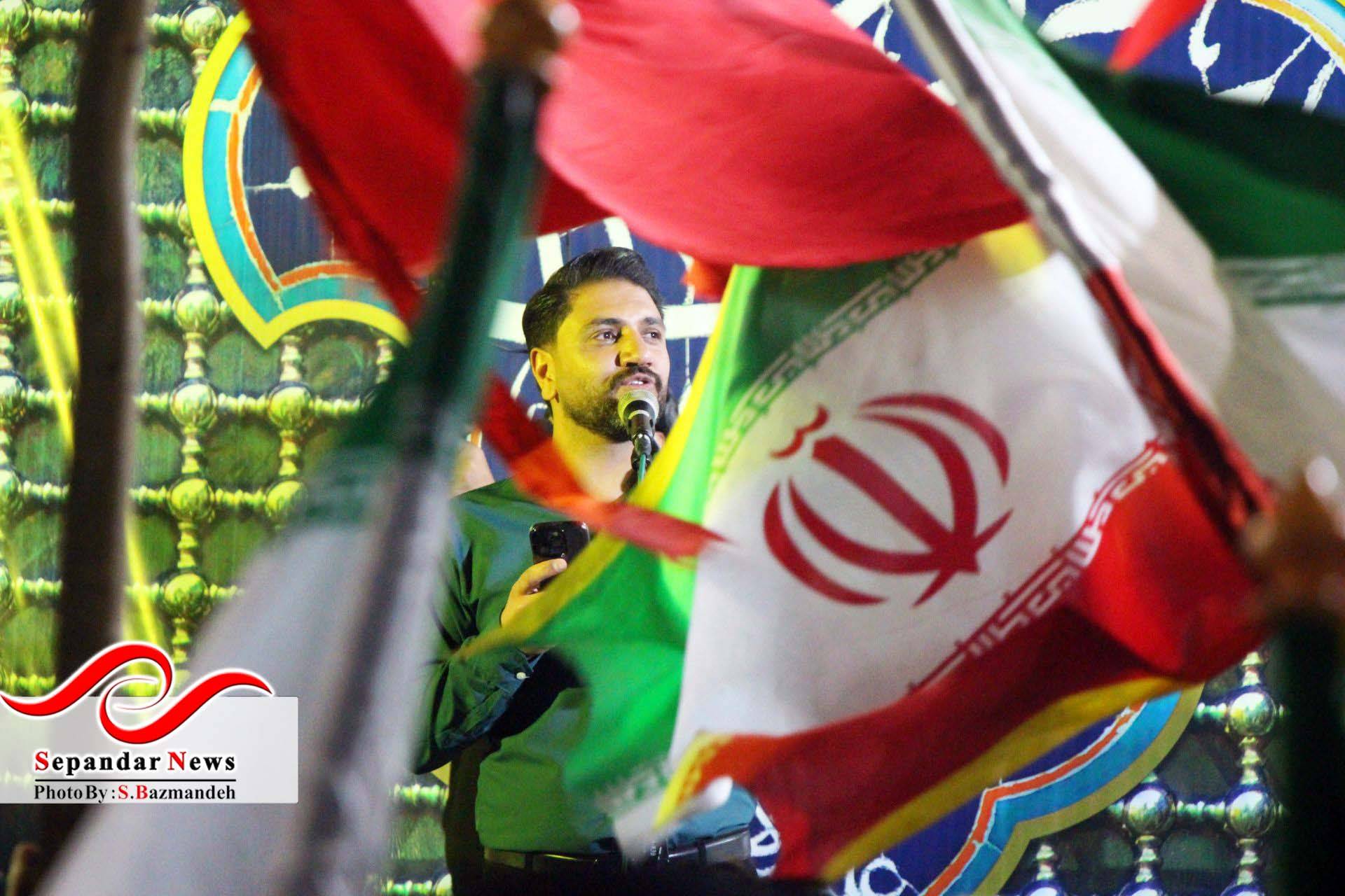 گزارش تصویری پنجاه و چهارمین قرار شبانه مردم رفسنجان در میدان شهید سلیمانی