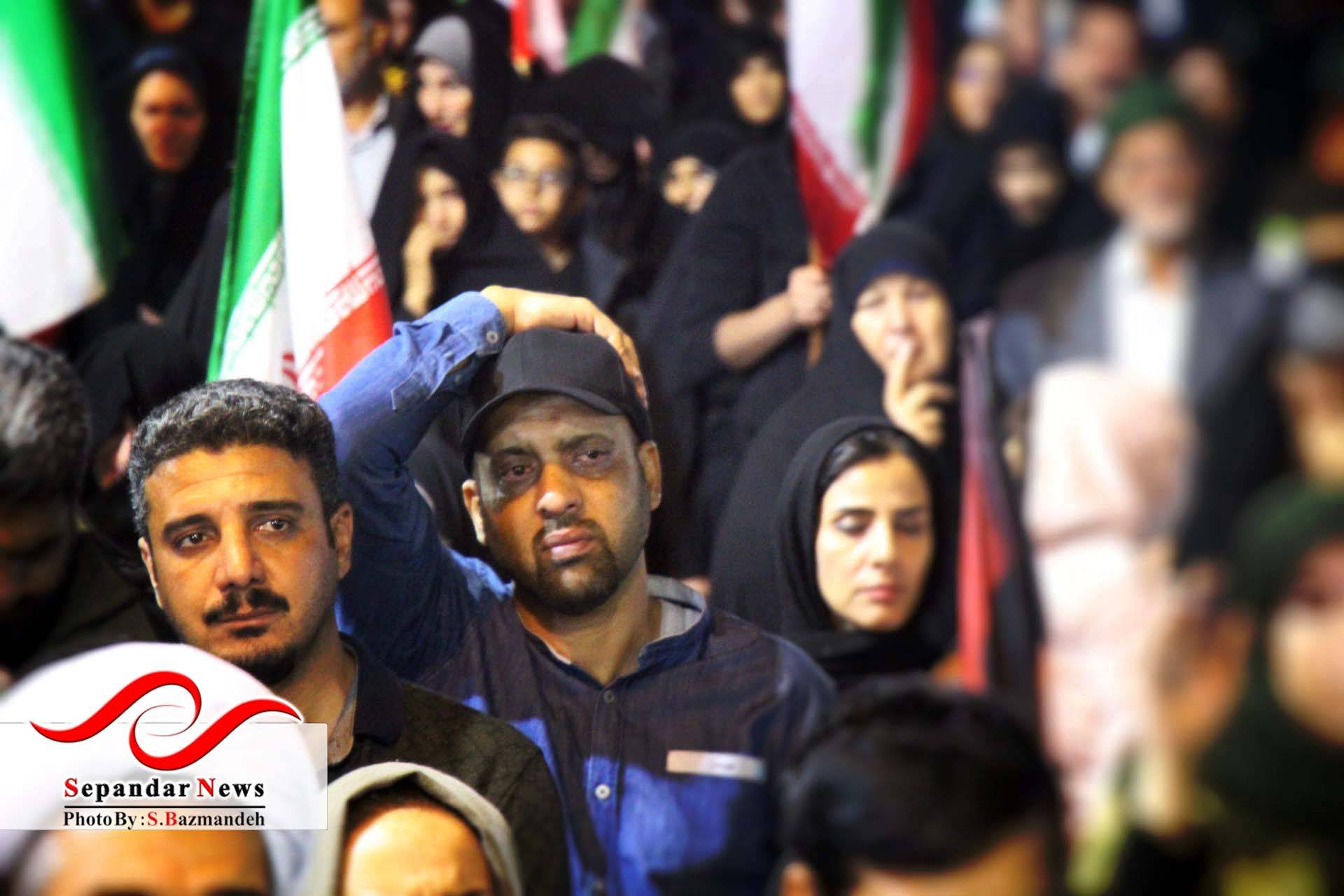 گزارش تصویری پنجاه و چهارمین قرار شبانه مردم رفسنجان در میدان شهید سلیمانی