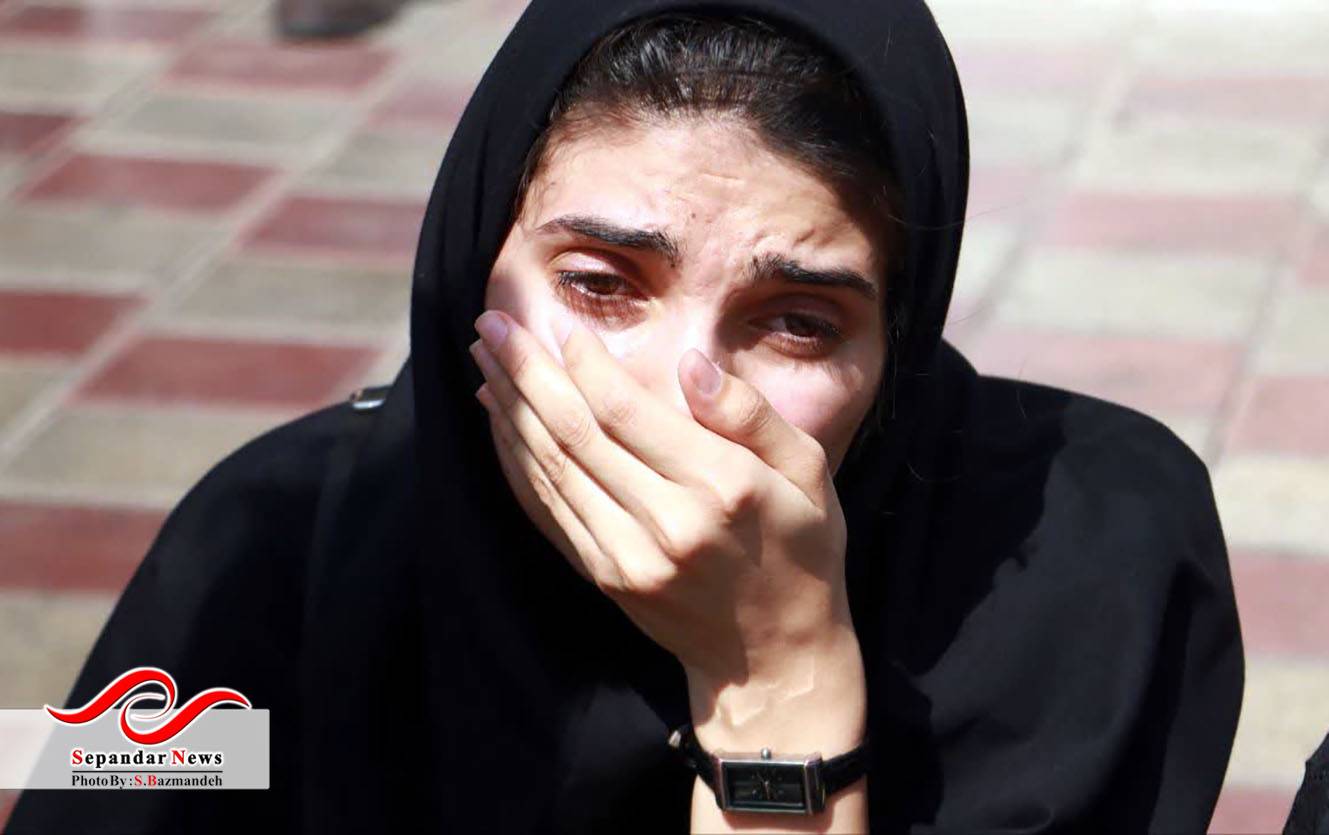 خداحافظ رفیق ...
گزارش تصویری مراسم وداع و تشییع شهدای رفسنجانی آسایشگاه ارتش منطقه بمپور
در قاب دوربین سعیده بازمانده