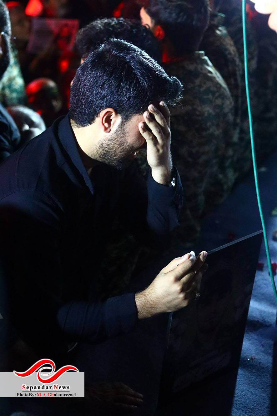 خداحافظ رفیق ...
گزارش تصویری مراسم وداع و تشییع شهدای رفسنجانی آسایشگاه ارتش منطقه بمپور
در قاب دوربین محمد امین غلامرضایی