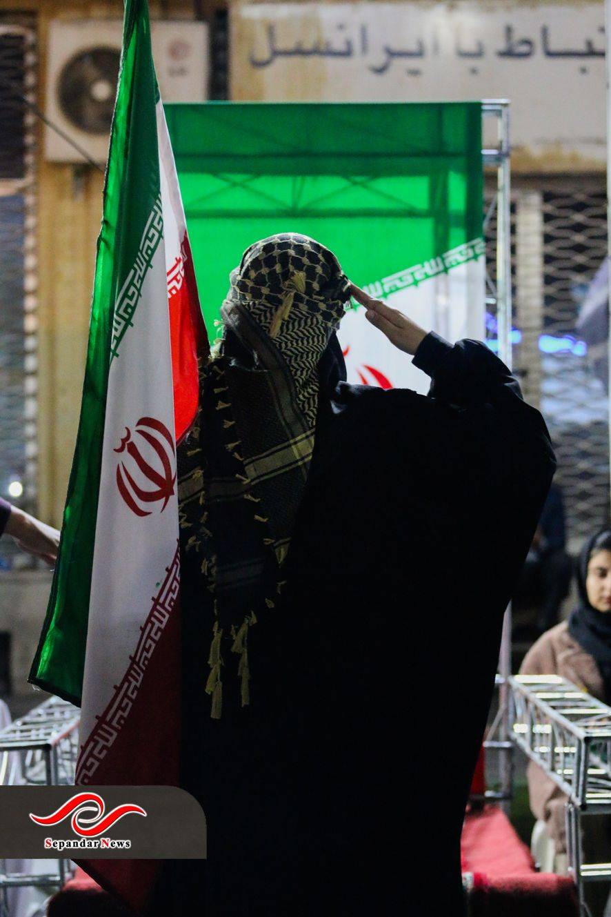 سلام نظامیبه پرچم همزمان با هفته هنر انقلاب اسلامی