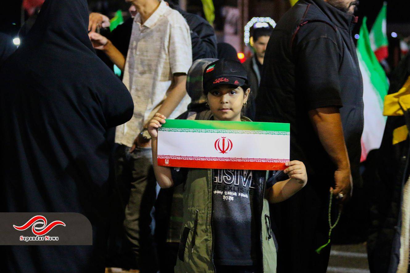 سلام نظامیبه پرچم همزمان با هفته هنر انقلاب اسلامی