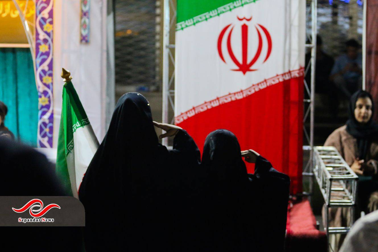 سلام نظامیبه پرچم همزمان با هفته هنر انقلاب اسلامی