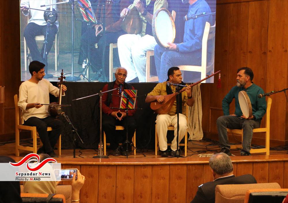 طنین آوای راغب در باغ سبز پسته رفسنجان