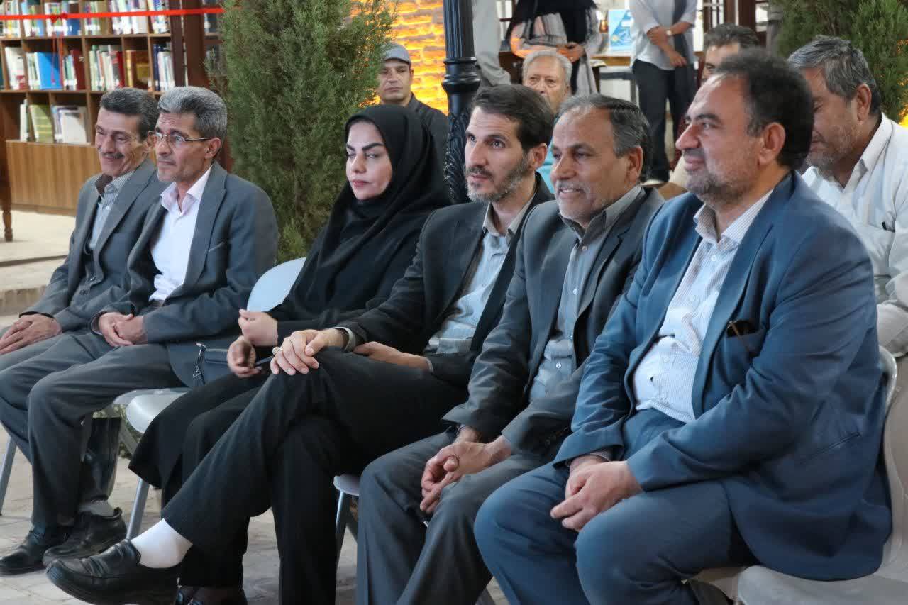 افتتاح کتابخانه تخصصی هنر در رفسنجان