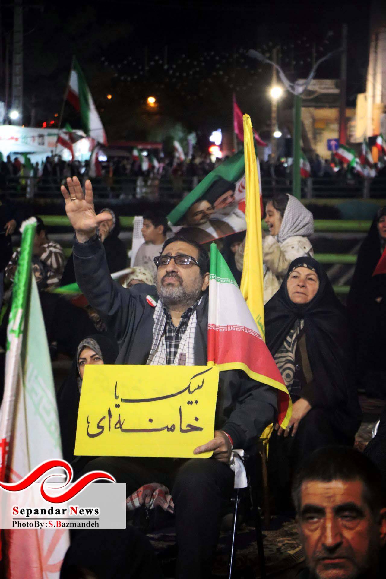 گزارش تصویری پنجاه و چهارمین قرار شبانه مردم رفسنجان در میدان شهید سلیمانی