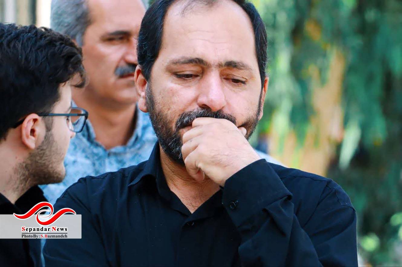 خداحافظ رفیق ...
گزارش تصویری مراسم وداع و تشییع شهدای رفسنجانی آسایشگاه ارتش منطقه بمپور
در قاب دوربین سعیده بازمانده