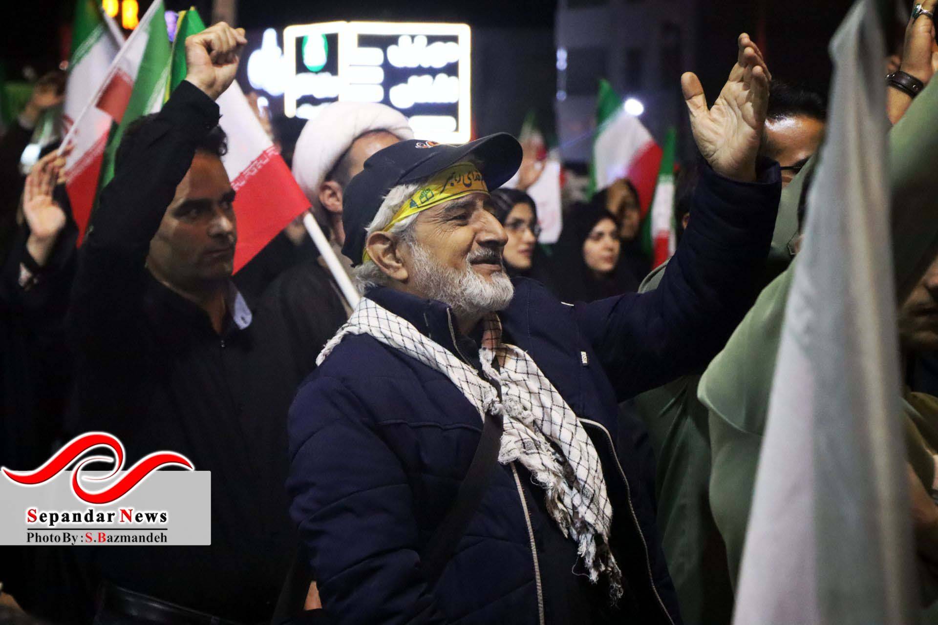 گزارش تصویری پنجاه و چهارمین قرار شبانه مردم رفسنجان در میدان شهید سلیمانی