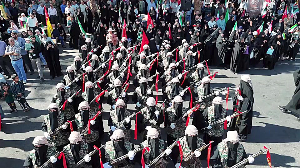 رفسنجان؛ جلوه‌ای از همدلی و اقتدار را به نمایش گذاشت