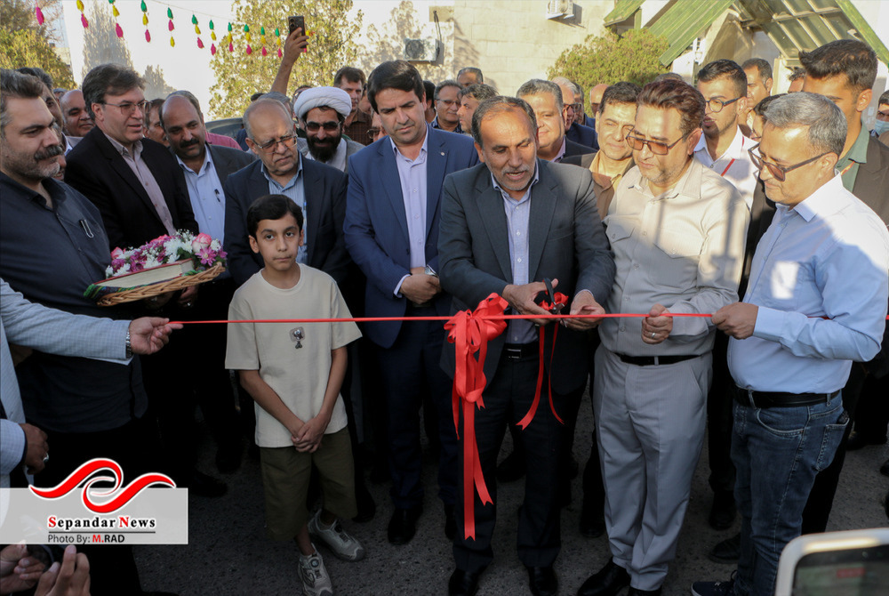 دهمین جشن ملی پسته رفسنجان آغاز به کار کرد