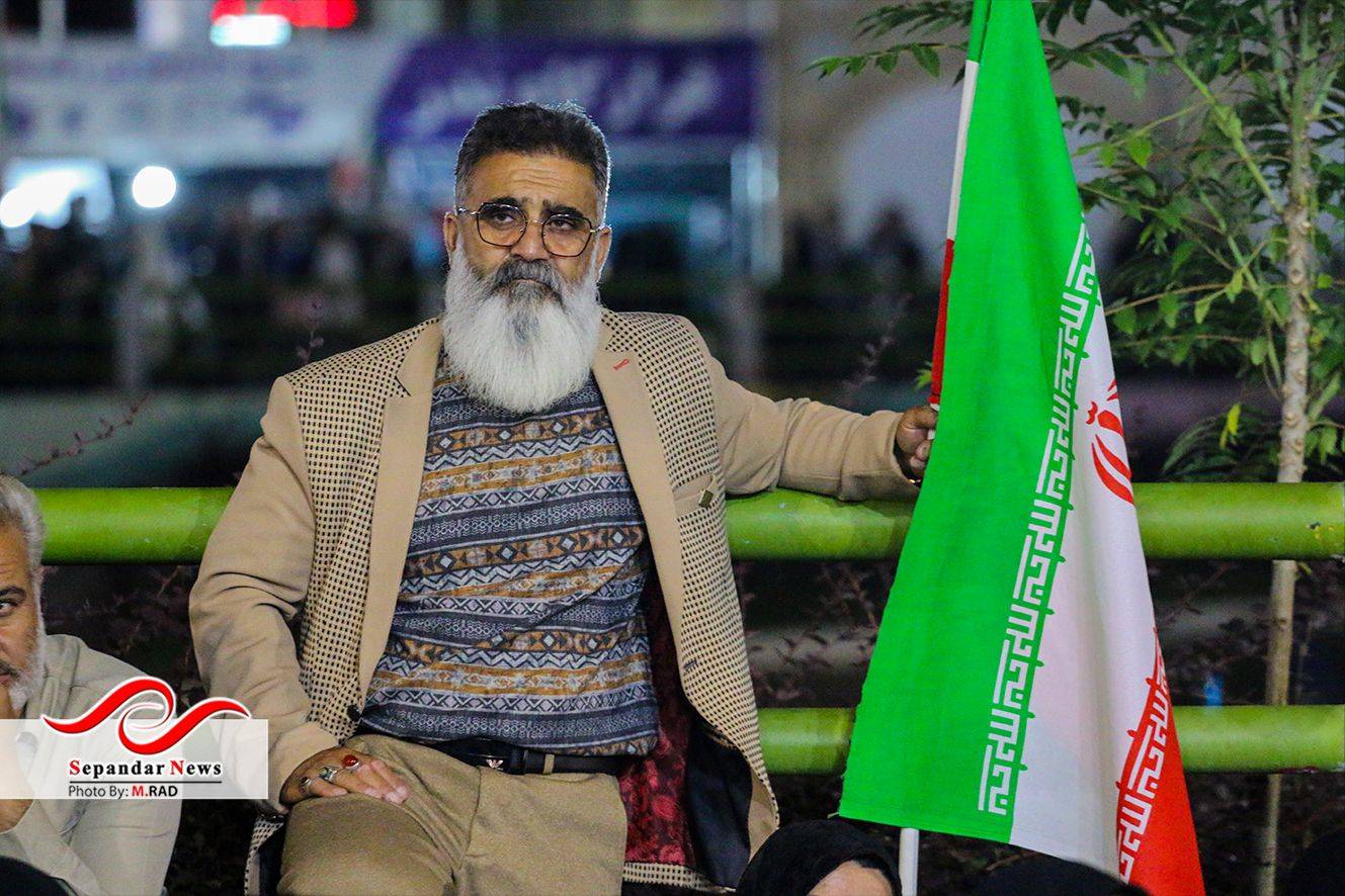گزارش تصویری  هفتادمین قرار شبانه مردم رفسنجان در میدان شهید سلیمانی