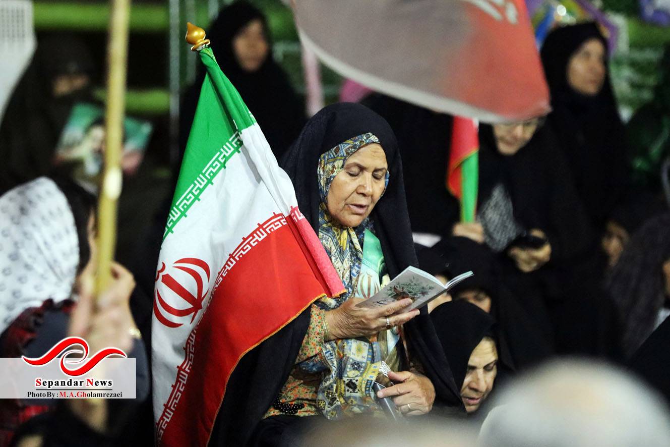 گزارش تصویری پنجاه و هفتمین قرار شبانه مردم رفسنجان در میدان شهید سلیمانی