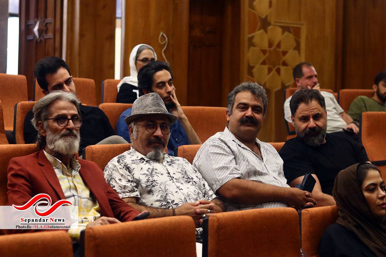 گزارش تصویری کارگاه های برگزار شده سومین جشنواره ملی فیلم رفسنجان (شهرنما)




عکس: محمدامین غلامرضایی