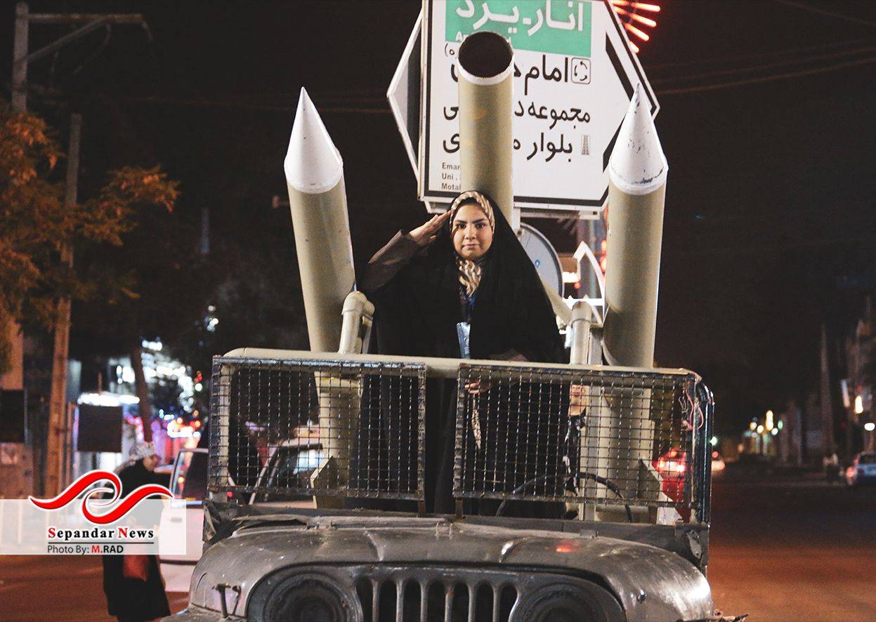 دختران رفسنجانی با اقتدار در میدان