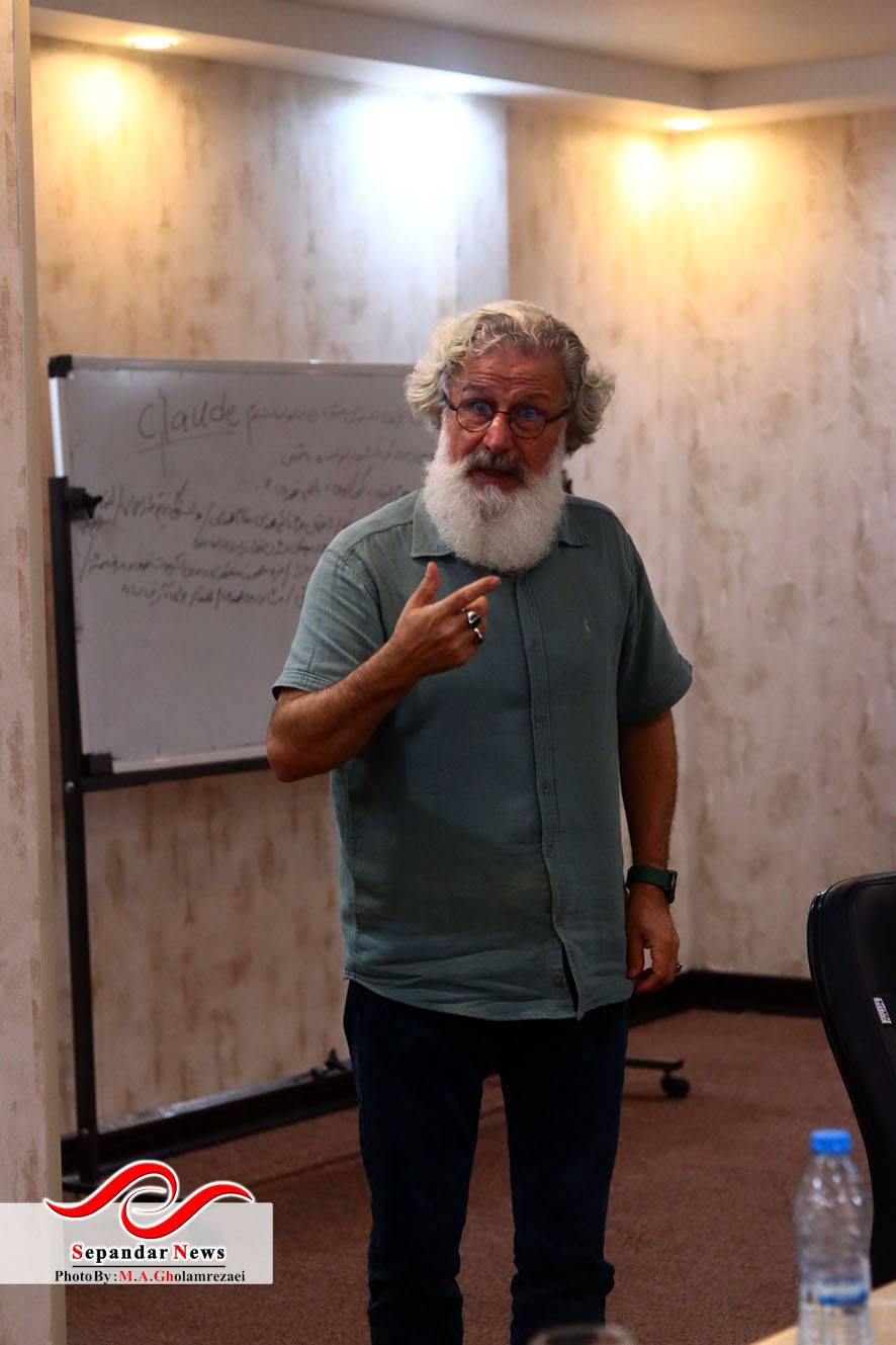 گزارش تصویری کارگاه های برگزار شده سومین جشنواره ملی فیلم رفسنجان (شهرنما)




عکس: محمدامین غلامرضایی