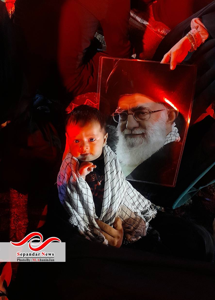 صد و سی شب در میدان گزارش تصویری قرار شبانه مردم رفسنجان در میدان شهید سلیمانی