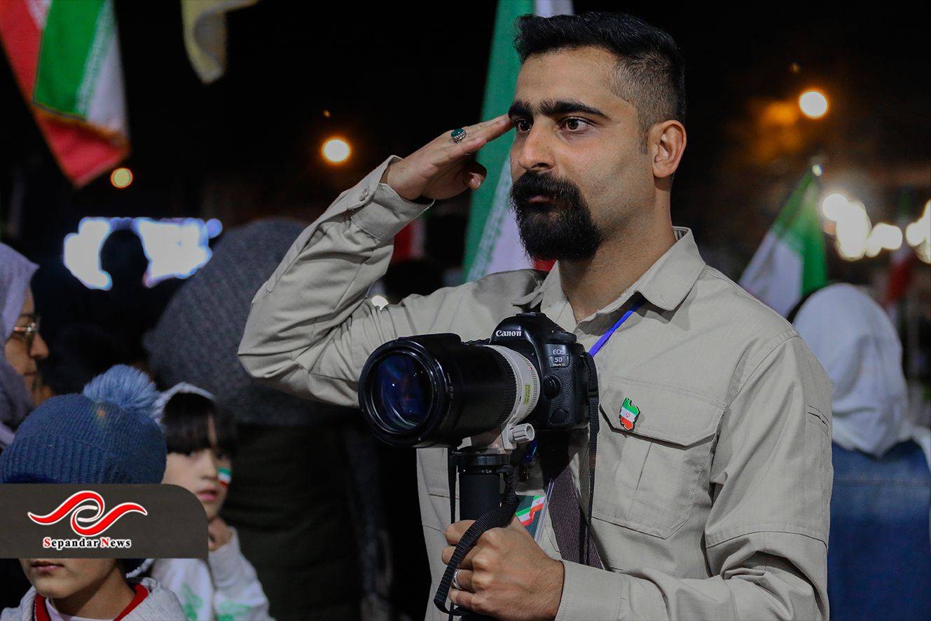 گزارش تصویری چهل و هشتمین قرار شبانه مردم رفسنجان در میدان شهید سلیمانی