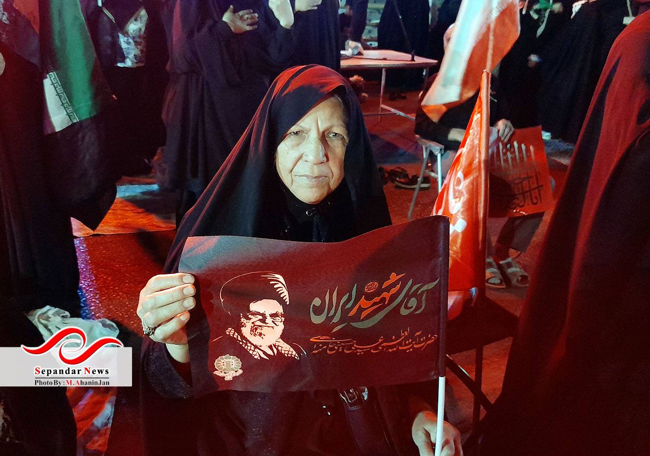 صد و سی و هفت شب در میدان