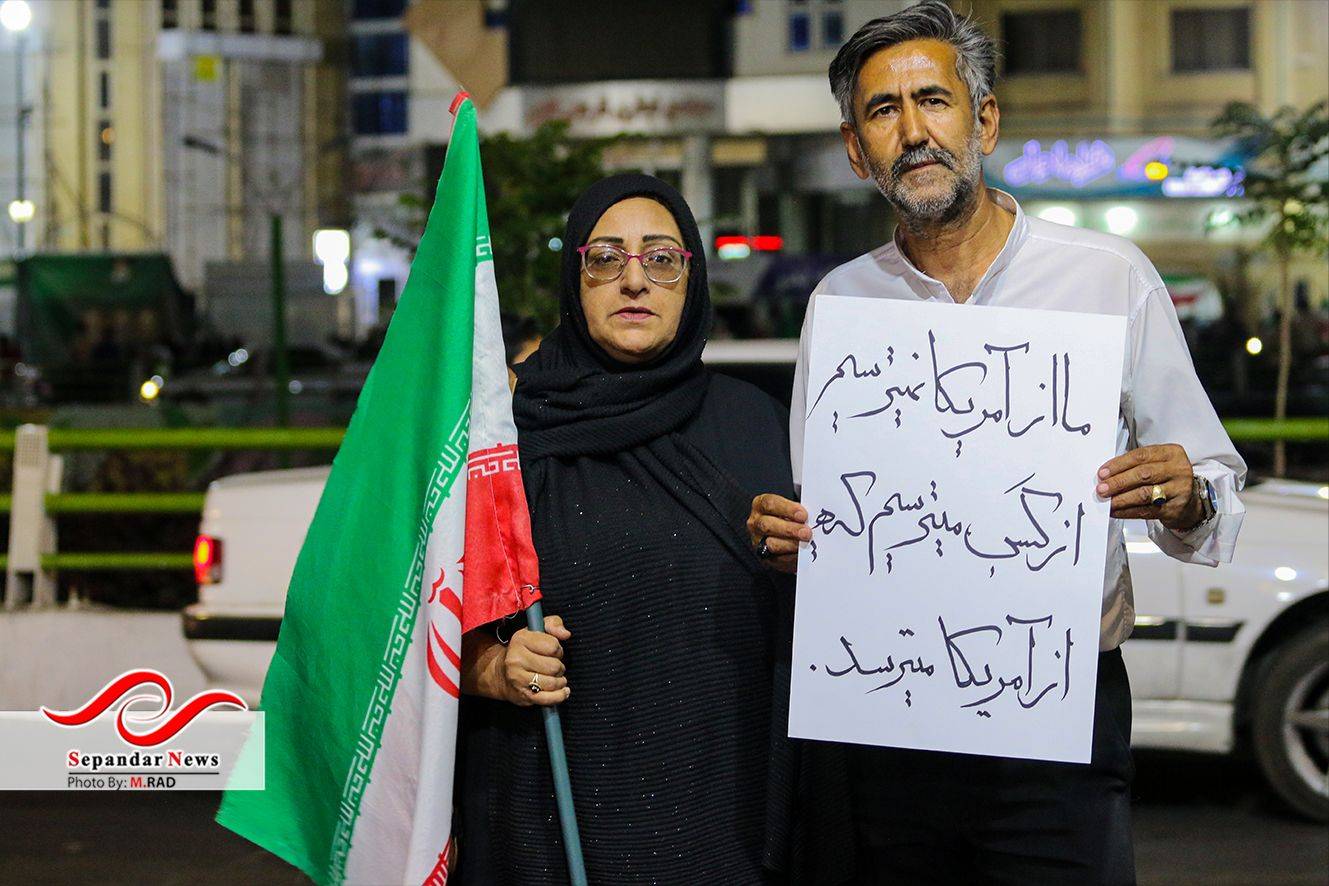 گزارش تصویری  هفتادمین قرار شبانه مردم رفسنجان در میدان شهید سلیمانی