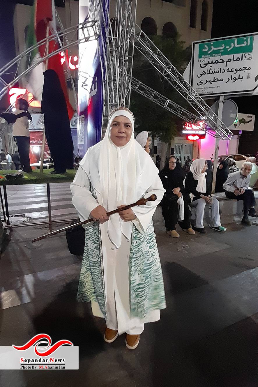 گزارش تصویری  نودمین قرار شبانه مردم رفسنجان در میدان شهید سلیمانی