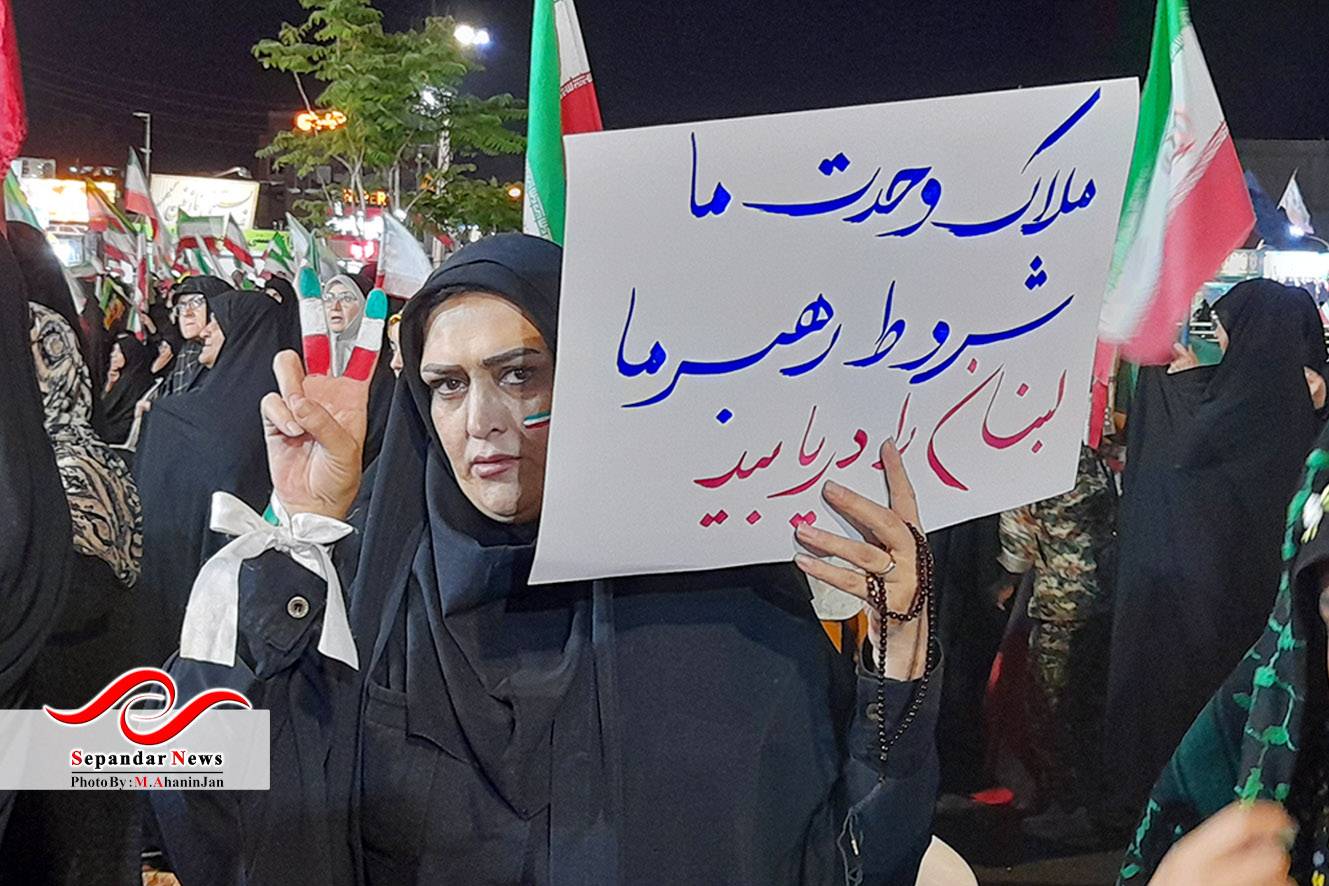 گزارش تصویری  نودمین قرار شبانه مردم رفسنجان در میدان شهید سلیمانی