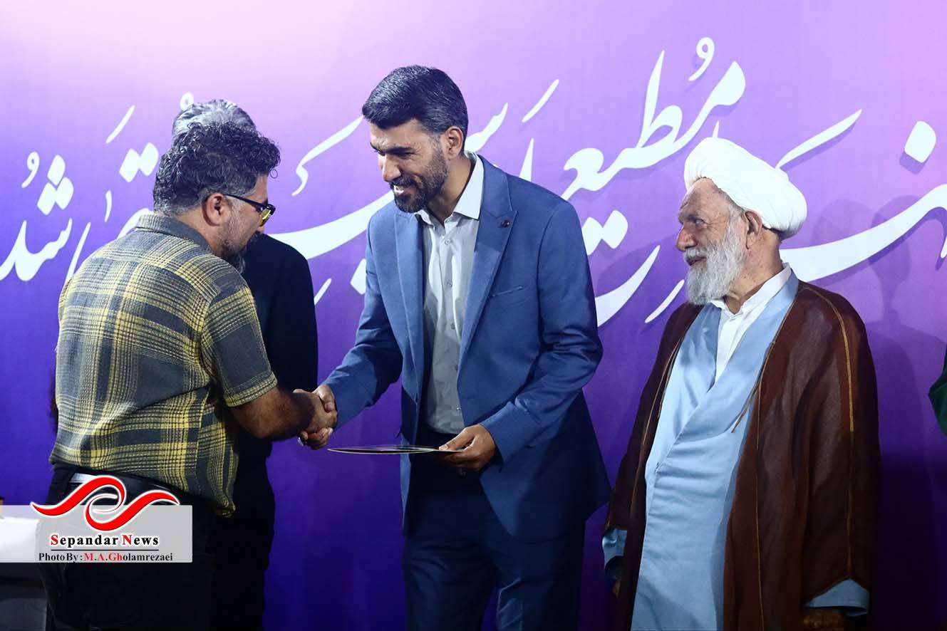 دهمین جشنواره استانی فانوس در میدان