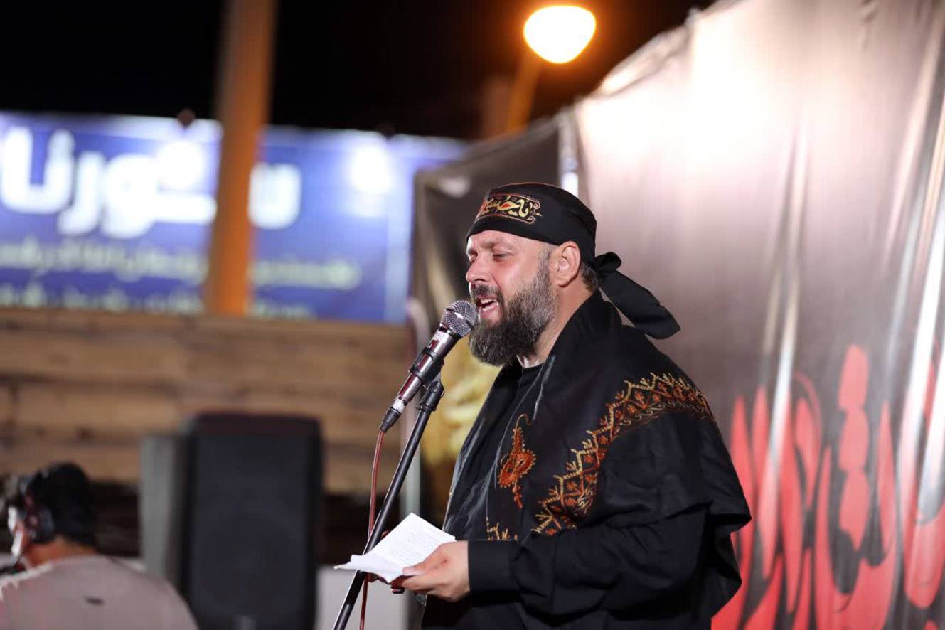 و باری دیگر از صمیم قلبشان با رهبر معظم انقلاب اسلامی بیعت نمودند
