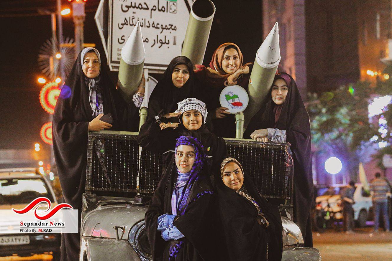 دختران رفسنجانی با اقتدار در میدان