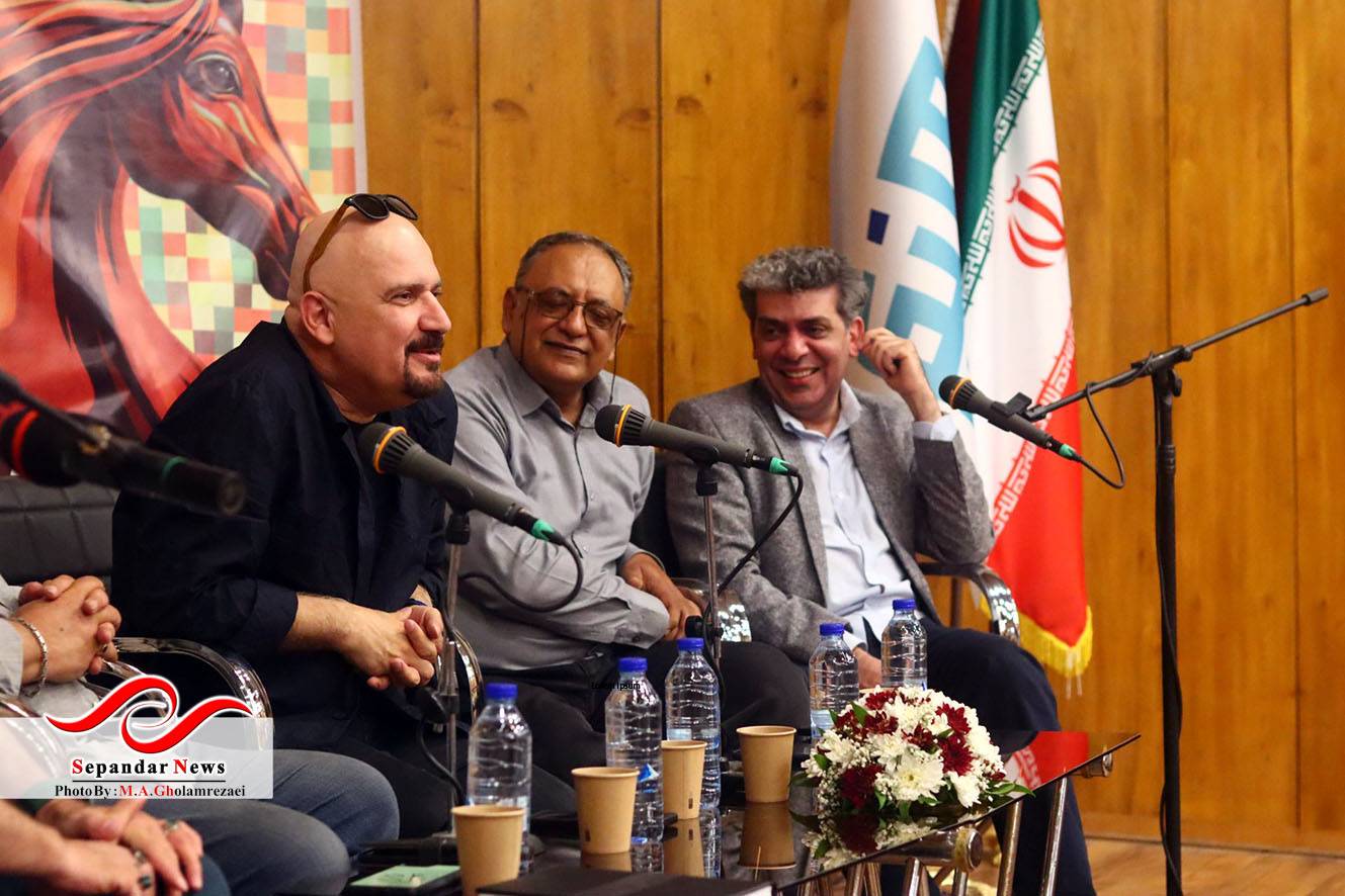 گزارش تصویری کارگاه های برگزار شده سومین جشنواره ملی فیلم رفسنجان (شهرنما)




عکس: محمدامین غلامرضایی