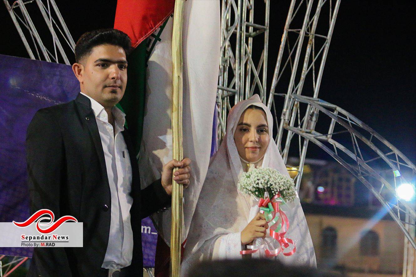 ازدواج آسان سه زوج رفسنجانی در هفتادو نهمین قرار شبانه مردم  رفسنجان درمیدان شهید سلیمانی 