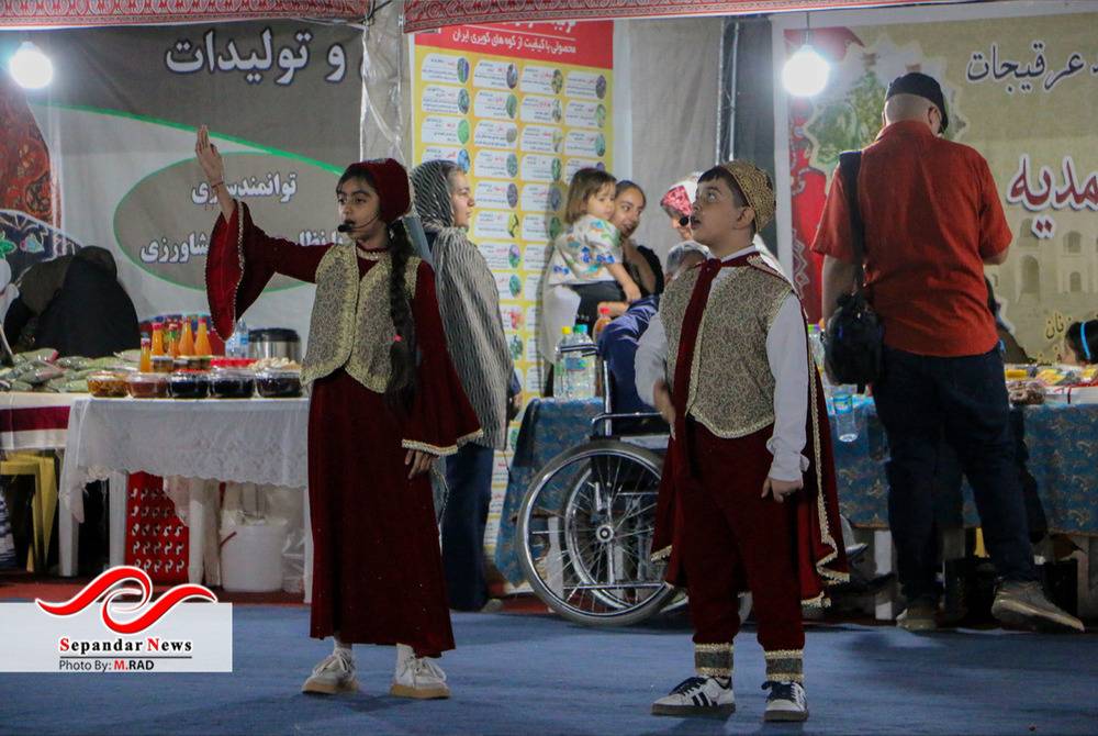 دهمین جشن ملی پسته رفسنجان آغاز به کار کرد