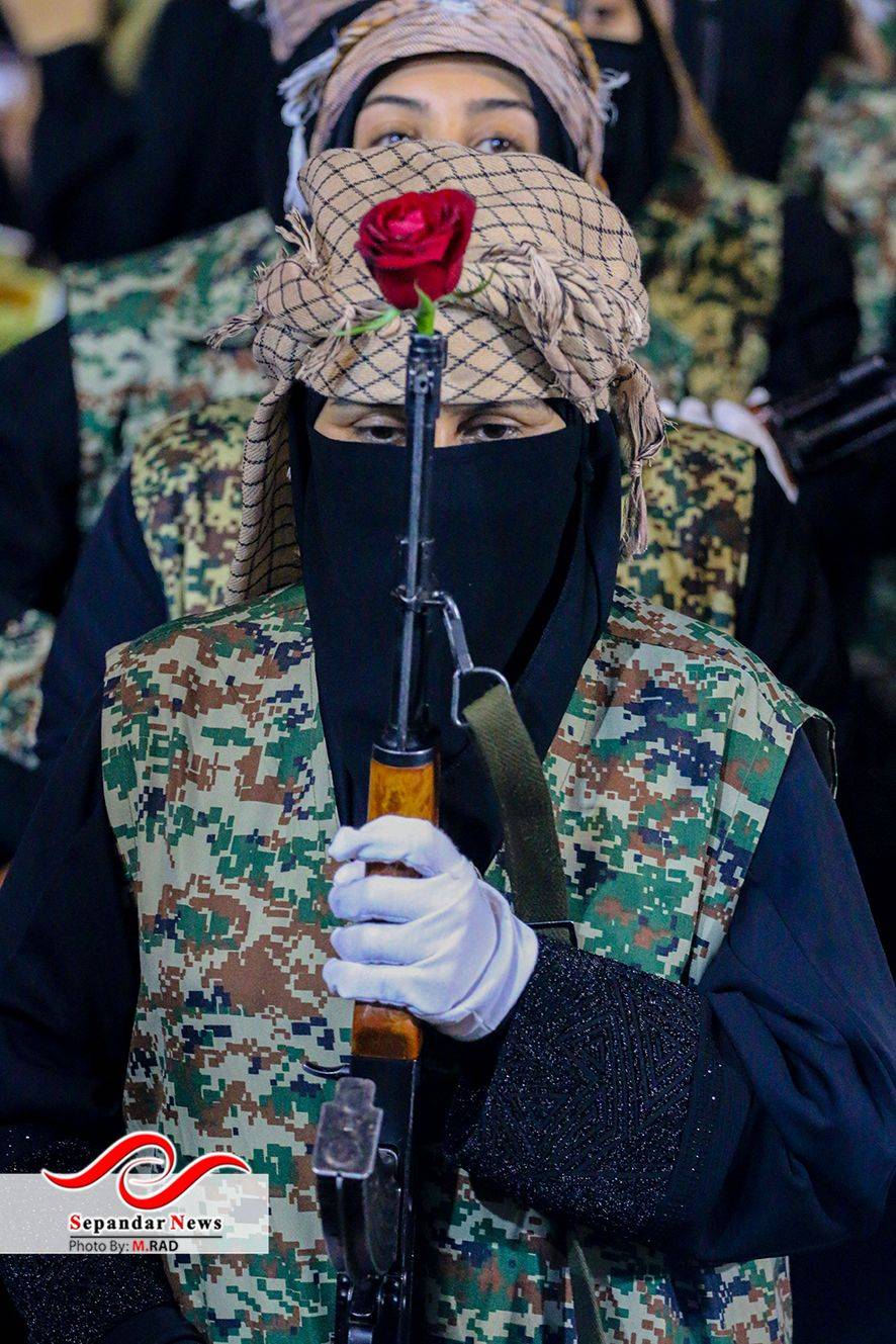 گزارش تصویری هشتاد و پنجمین قرار شبانه مردم رفسنجان در میدان شهید سلیمانی