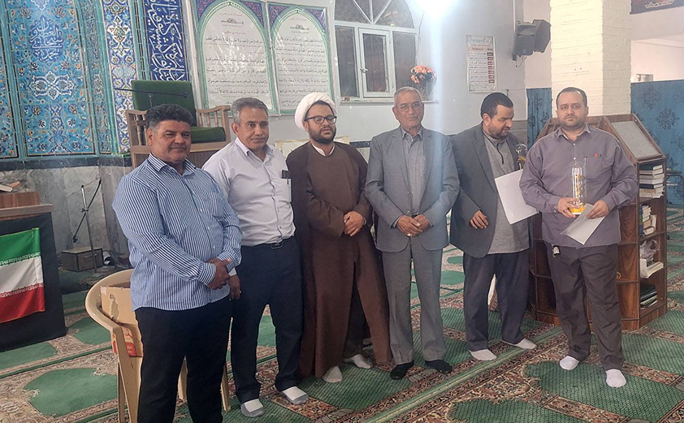 سنگر « مدرسه » در « مسجد »